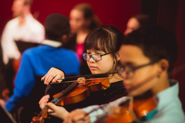 NS girl FC20 violinist GREAT