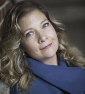 Krista River, mezzo-soprano